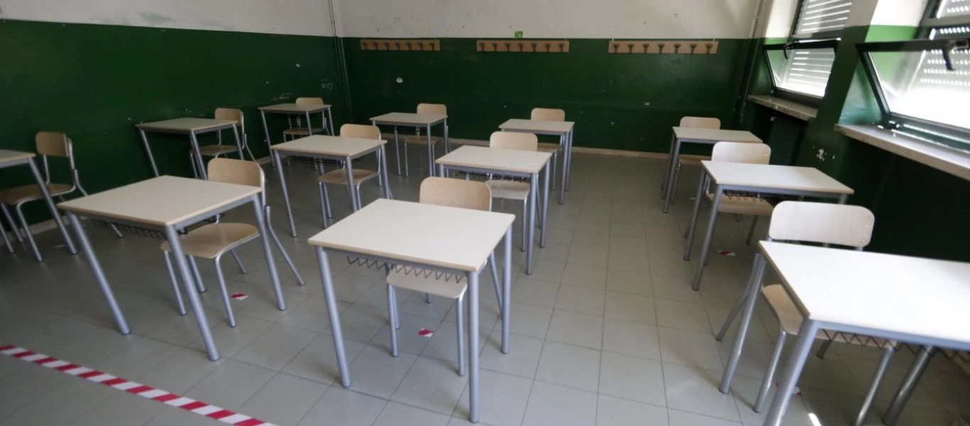 Αναχρονιστικές καταστάσεις σε σχολείο της Θεσσαλονίκης: Απαγορεύονται τα σορτς και οι φούστες